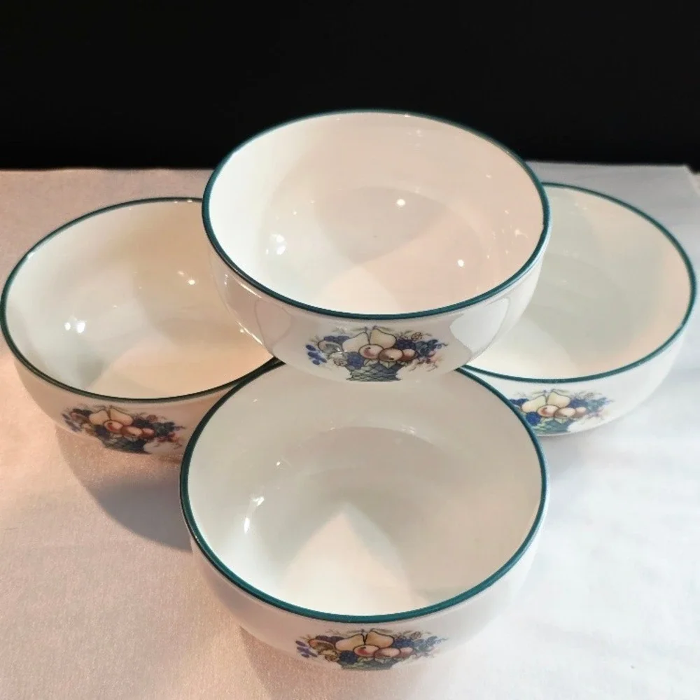 Vintage Set of 4 Napoli Hand-painted Soup Cereal Bowls Stoneware Fruit‎ Basket